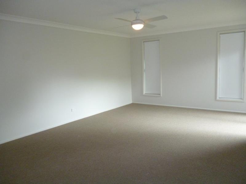 75 Glenmore Ridge Drive, Glenmore Park NSW 2745