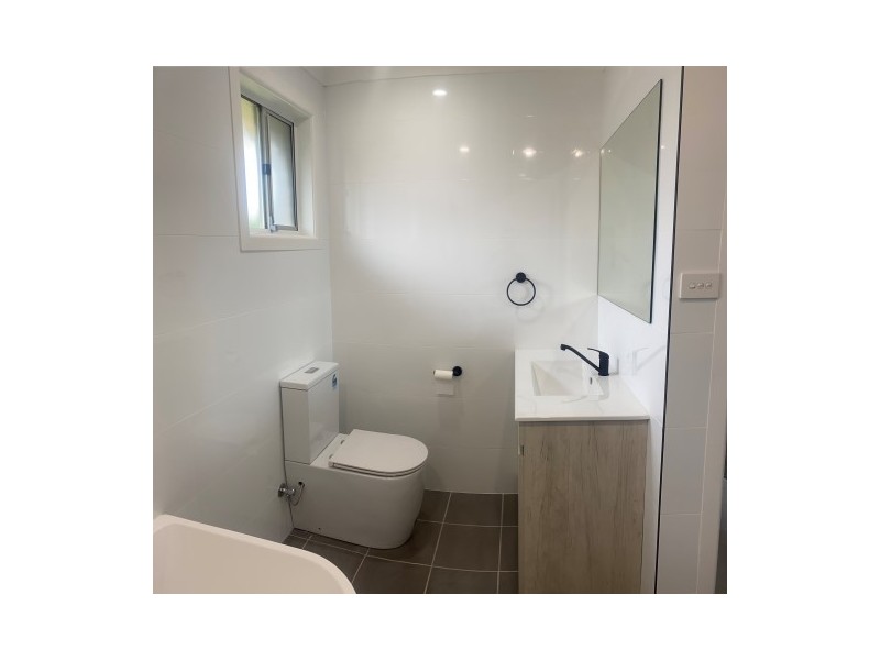 32 Fraser Street, Macquarie Fields NSW 2564