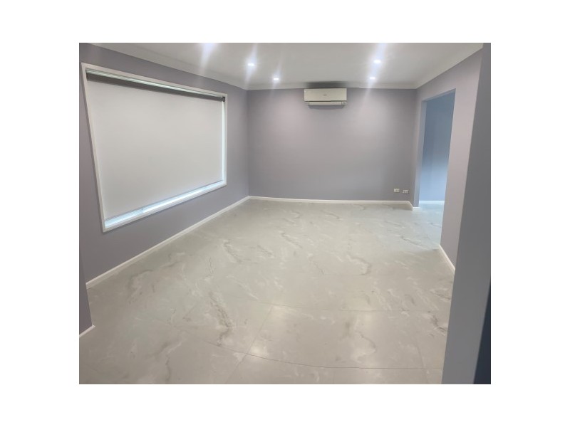 32 Fraser Street, Macquarie Fields NSW 2564