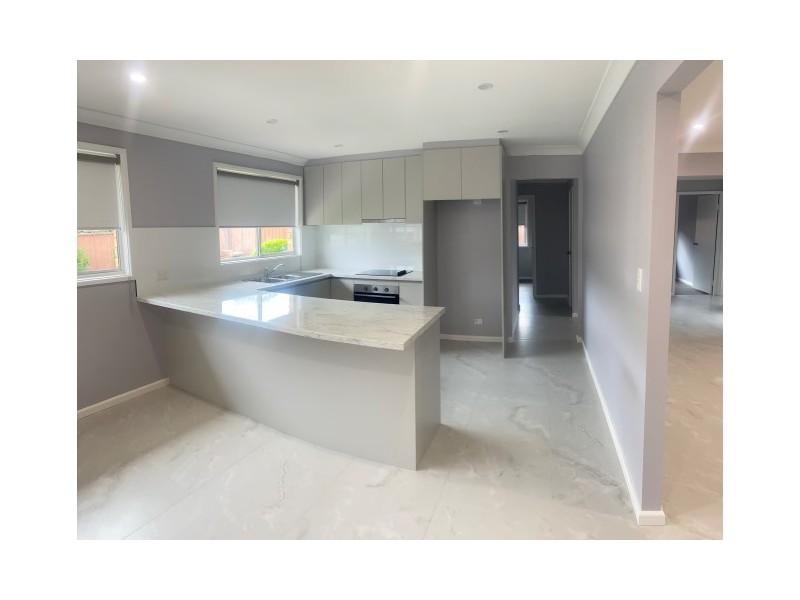 32 Fraser Street, Macquarie Fields NSW 2564