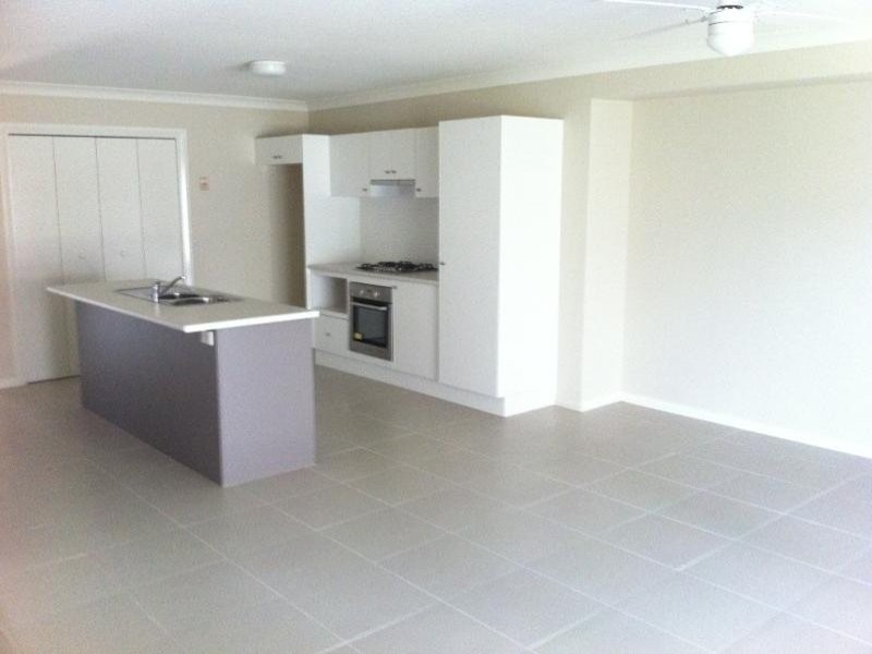 37 Finsbury Circuit, Ropes Crossing NSW 2760