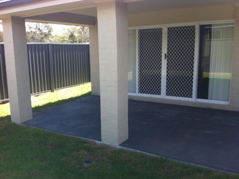 37 Finsbury Circuit, Ropes Crossing NSW 2760