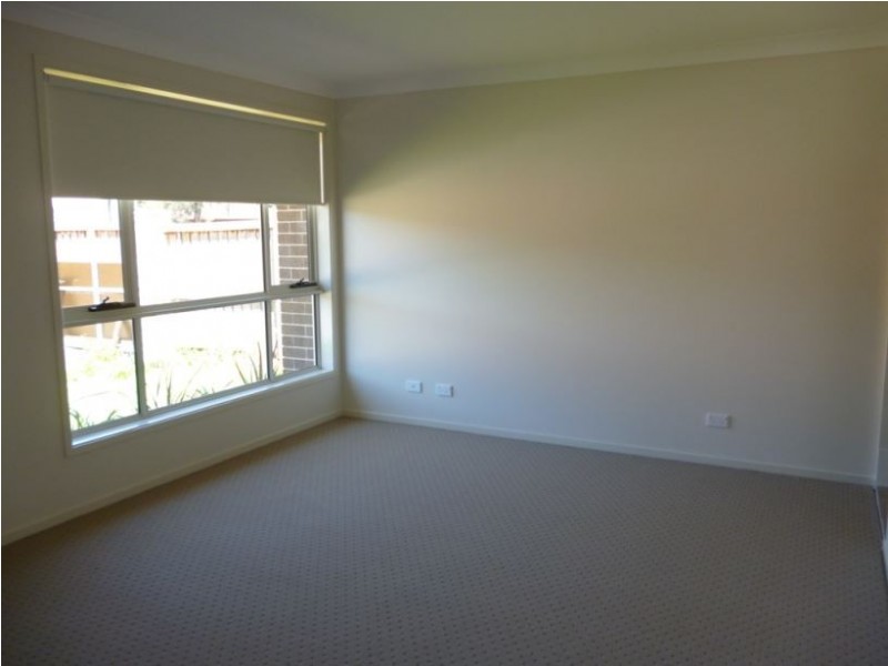 12 Lidell Street, Oakhurst NSW 2761