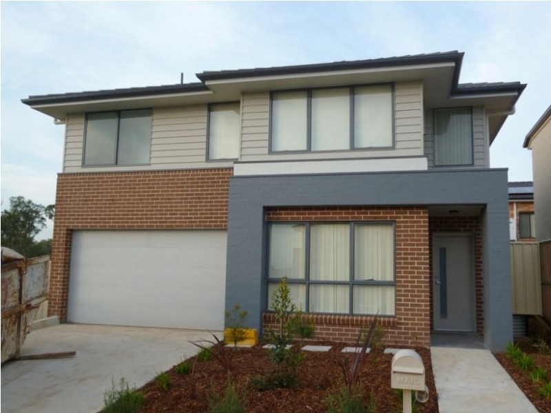 3 Tia Place, Carnes Hill NSW 2171