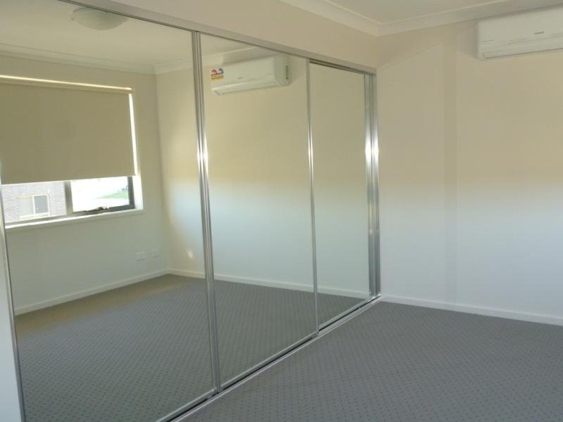 3 Tia Place, Carnes Hill NSW 2171