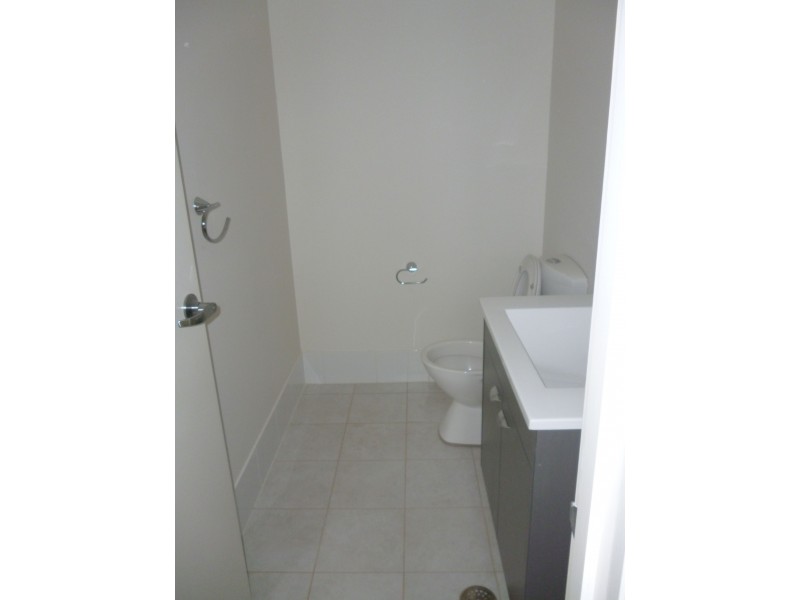 3 Tia Place, Carnes Hill NSW 2171