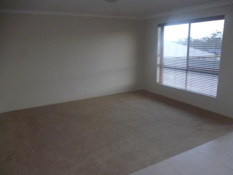 5 Ascot Drive, Currans Hill NSW 2567