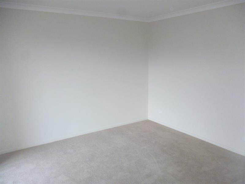 5 Ascot Drive, Currans Hill NSW 2567