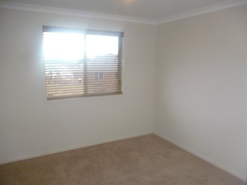 5 Ascot Drive, Currans Hill NSW 2567