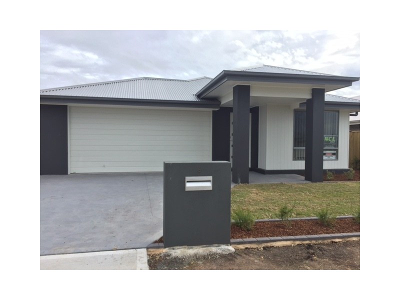 6 Snipe Street, Fletcher NSW 2287