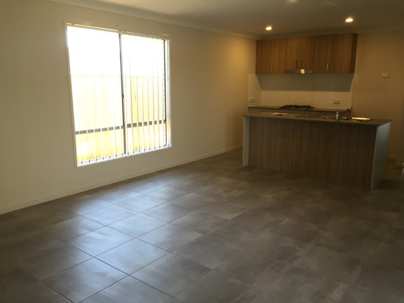 6 Snipe Street, Fletcher NSW 2287