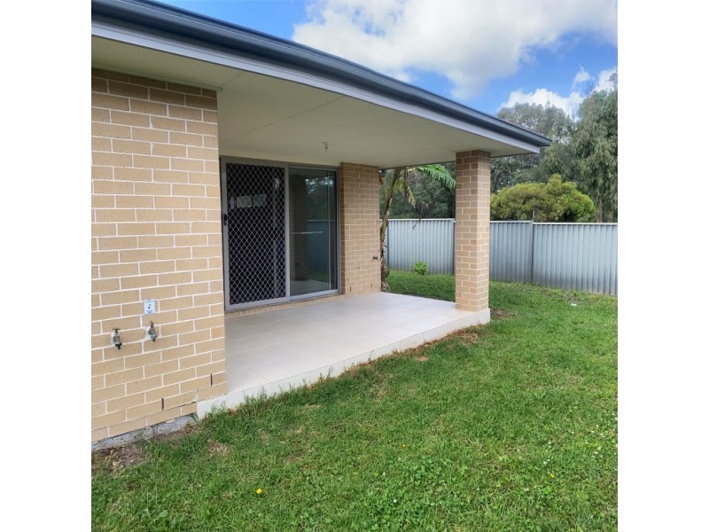 1 Blue View Terrace, Glenmore Park NSW 2745
