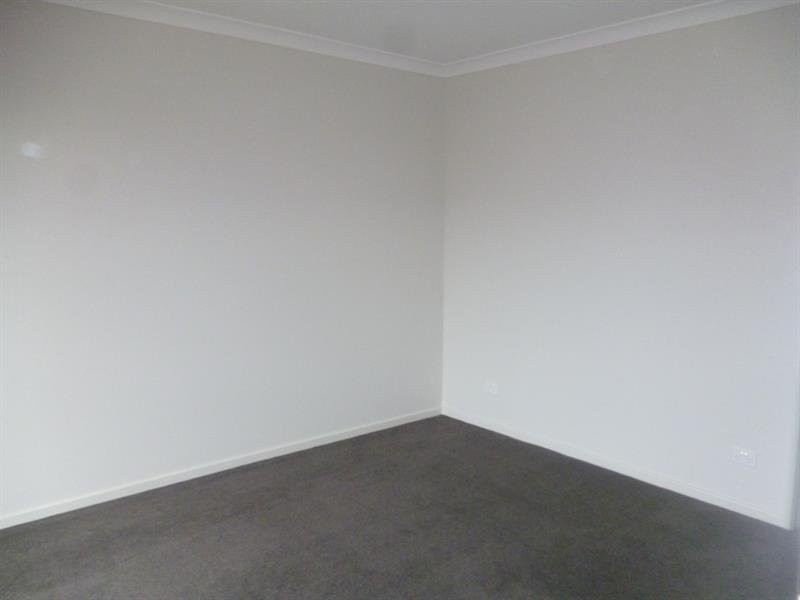 7 Ascot Drive, Currans Hill NSW 2567