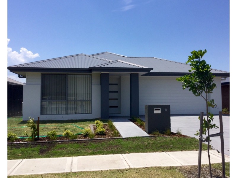 45 Norfolk Street, Fern Bay NSW 2295