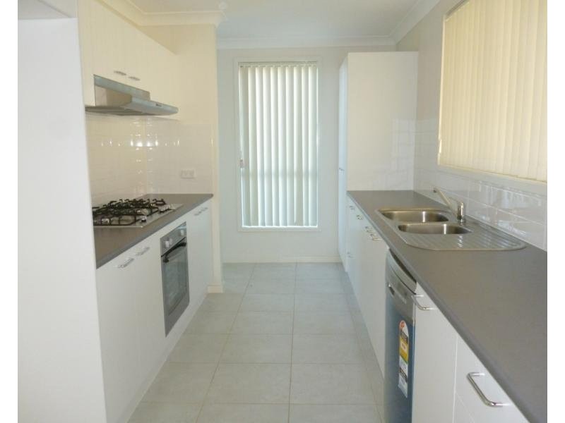 3 Tia Place, Carnes Hill NSW 2171