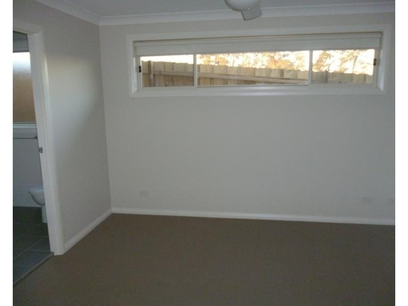 22 Young Circuit, Elderslie NSW 2570