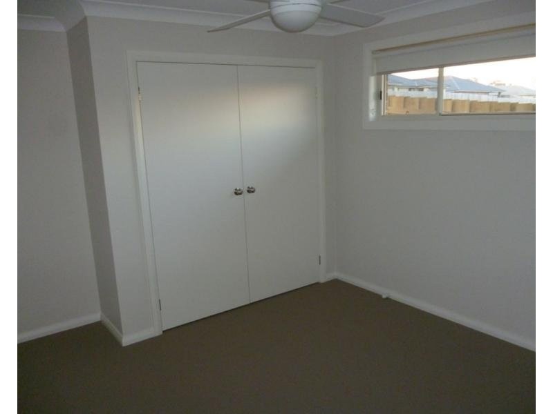 22 Young Circuit, Elderslie NSW 2570