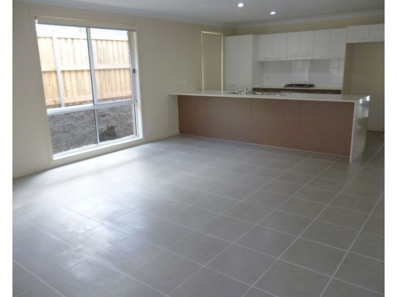 6 Durawi Street, Pemulwuy NSW 2145