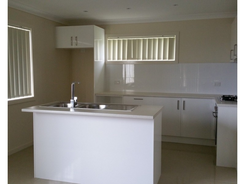 12 Marshall Avenue, Spring Farm NSW 2570