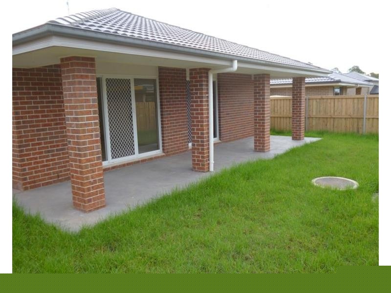 14 Tall Trees Drive, Glenmore Park NSW 2745