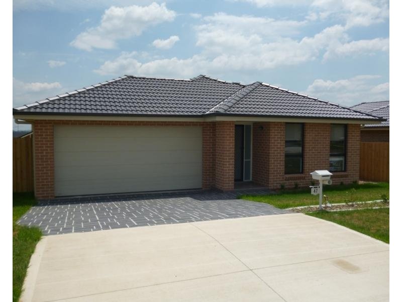 47 Adams Circuit, Elderslie NSW 2570