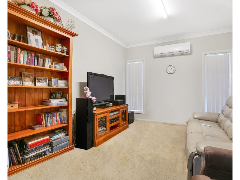 9 Brannigan Street, Ropes Crossing NSW 2760