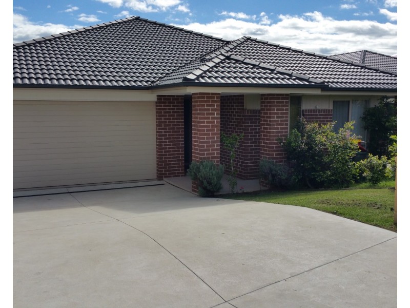 5 Ascot Drive, Currans Hill NSW 2567