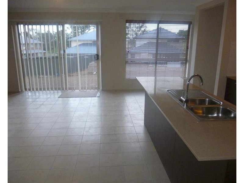 5 Ascot Drive, Currans Hill NSW 2567