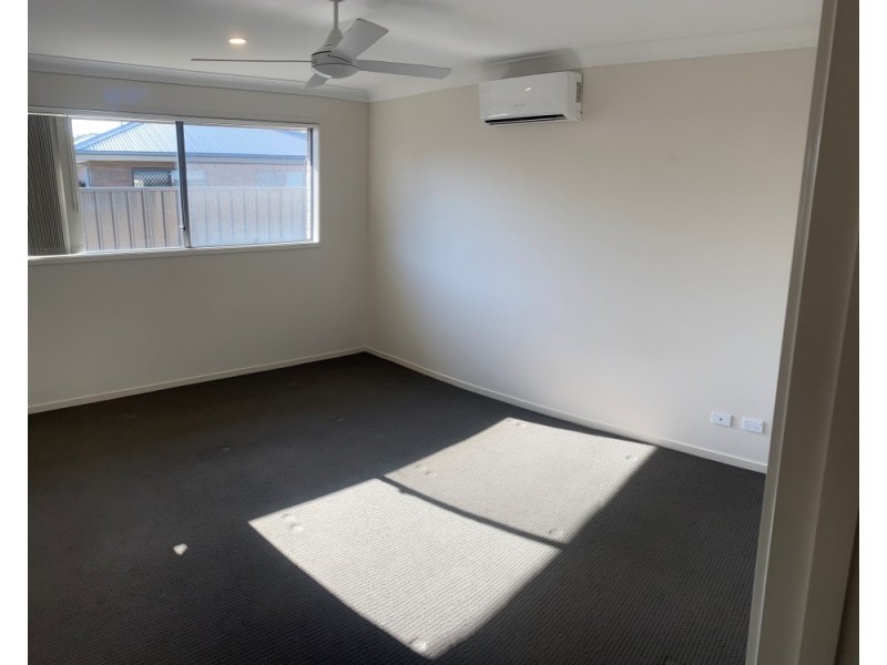 30 Apple Street, Fern Bay NSW 2295