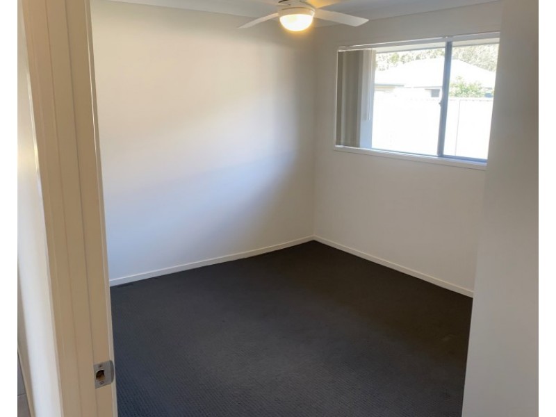 30 Apple Street, Fern Bay NSW 2295