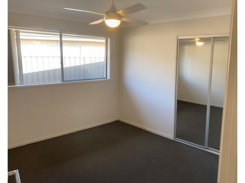 30 Apple Street, Fern Bay NSW 2295