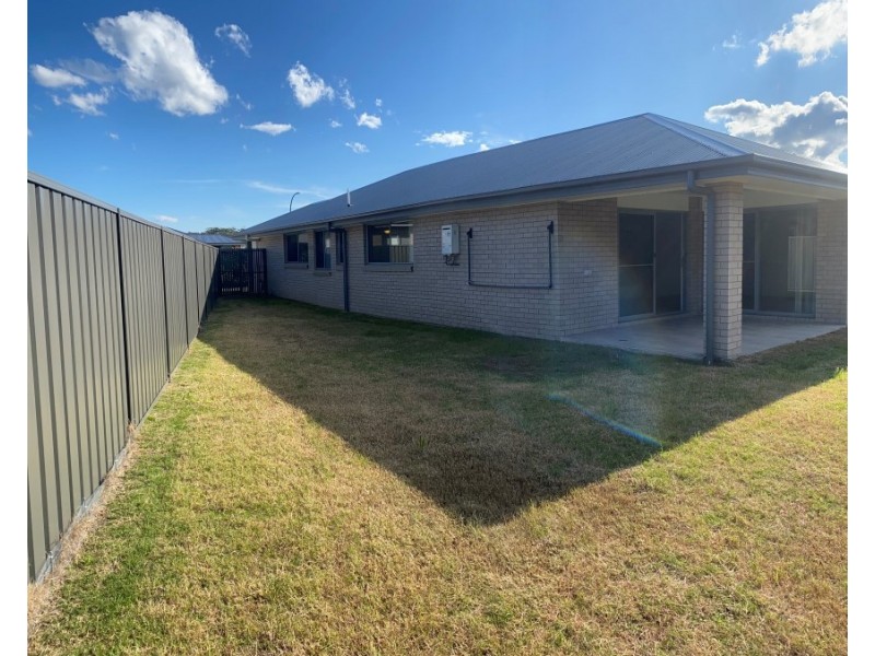 30 Apple Street, Fern Bay NSW 2295