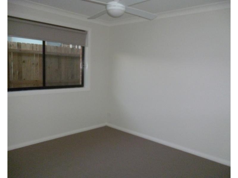 17B Dewpoint Drive, Spring Farm NSW 2570