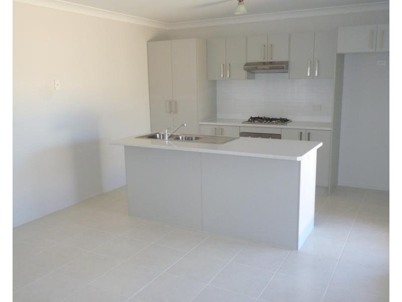 117 Flynn Avenue, Middleton Grange NSW 2171