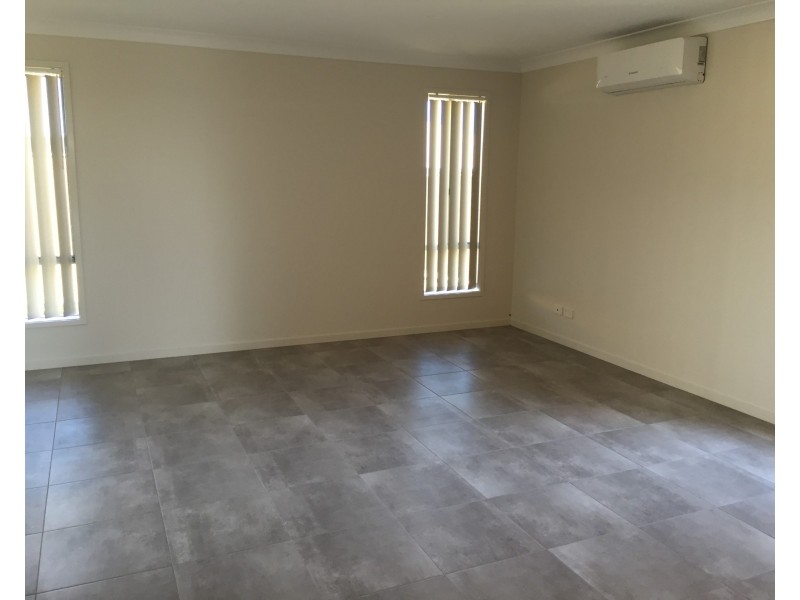 6 Snipe Street, Fletcher NSW 2287