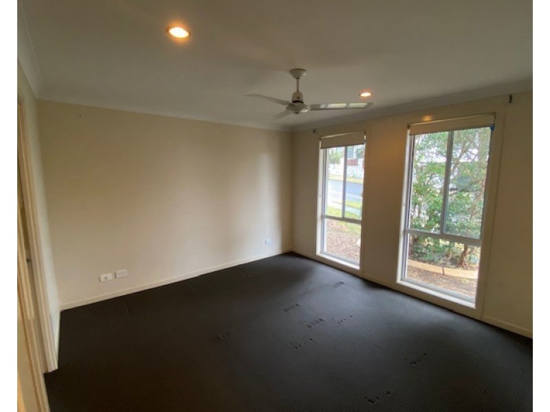 6 Durawi Street, Pemulwuy NSW 2145