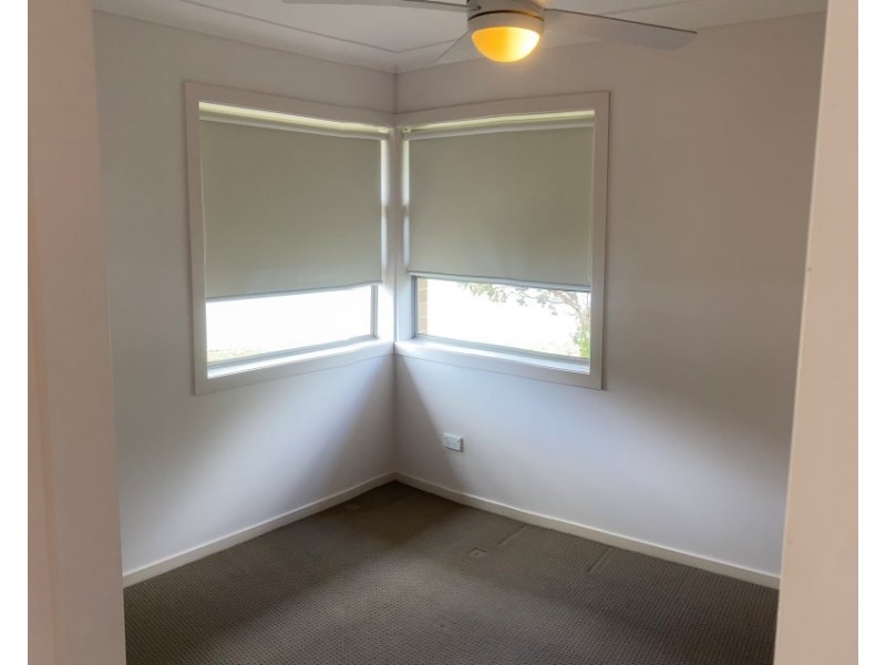 1 Blue View Terrace, Glenmore Park NSW 2745