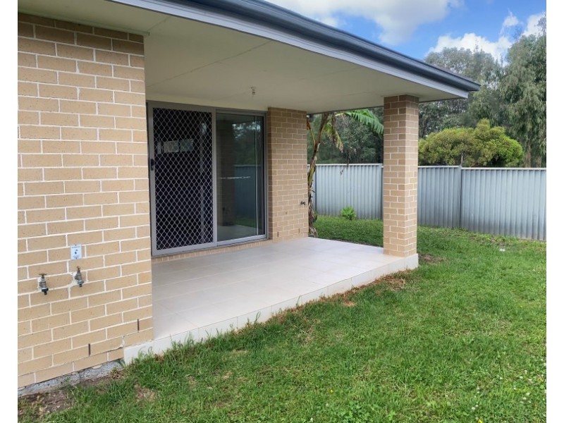 1 Blue View Terrace, Glenmore Park NSW 2745