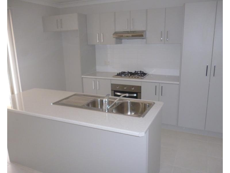 309/32 Melrose Street, Middleton Grange NSW 2171