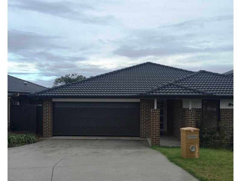 7 Ascot Drive, Currans Hill NSW 2567