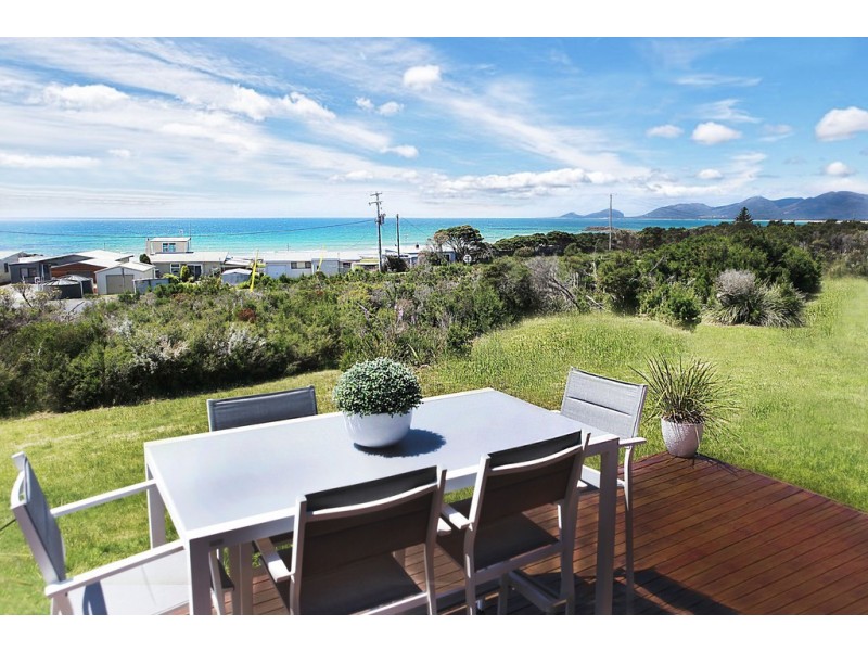 19925 Bass Highway, Edgcumbe Beach TAS 7321