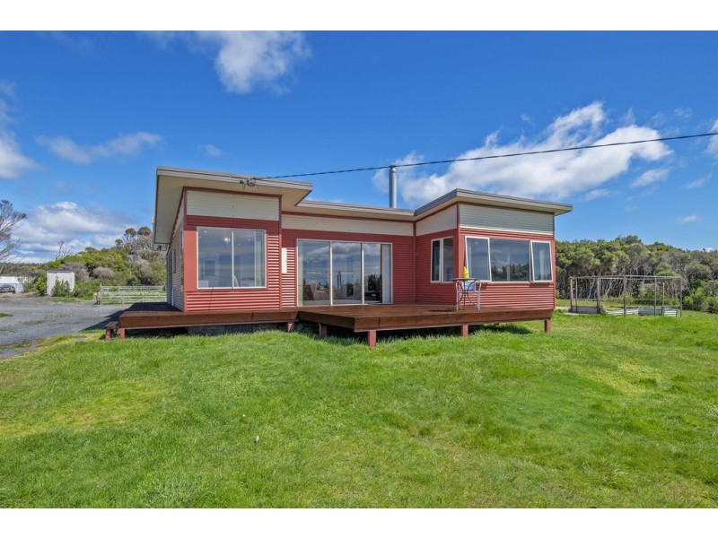 19925 Bass Highway, Edgcumbe Beach TAS 7321