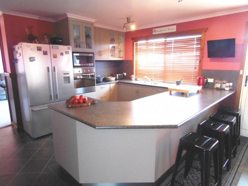 9 Rougemont Street, Stanley TAS 7331