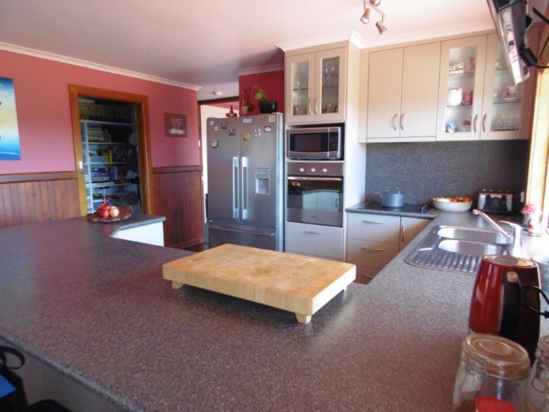 9 Rougemont Street, Stanley TAS 7331