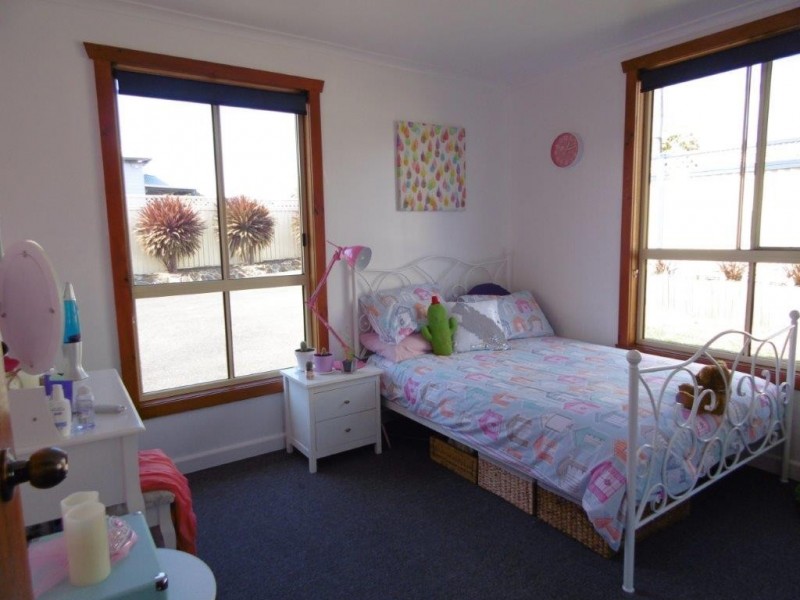 9 Rougemont Street, Stanley TAS 7331