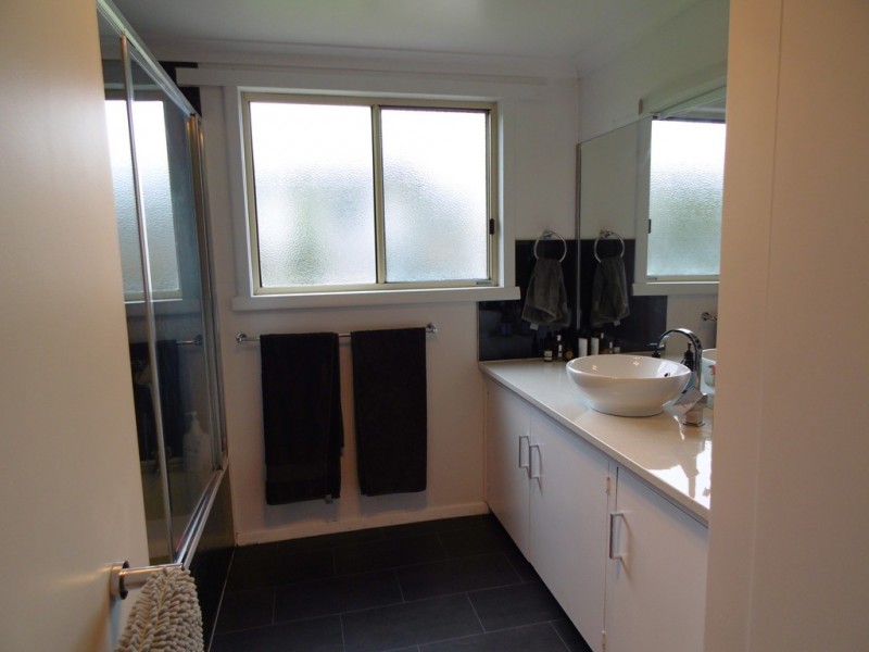 17 Robert Street, Smithton TAS 7330