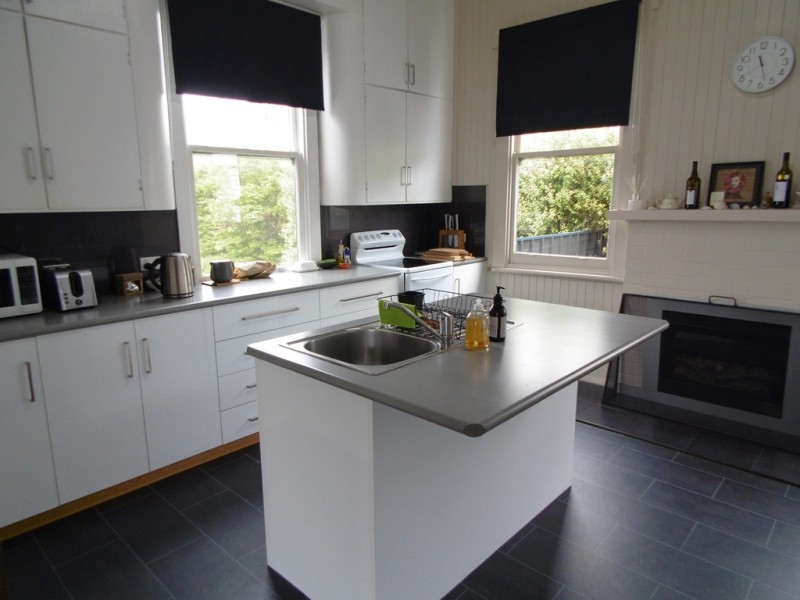 17 Robert Street, Smithton TAS 7330