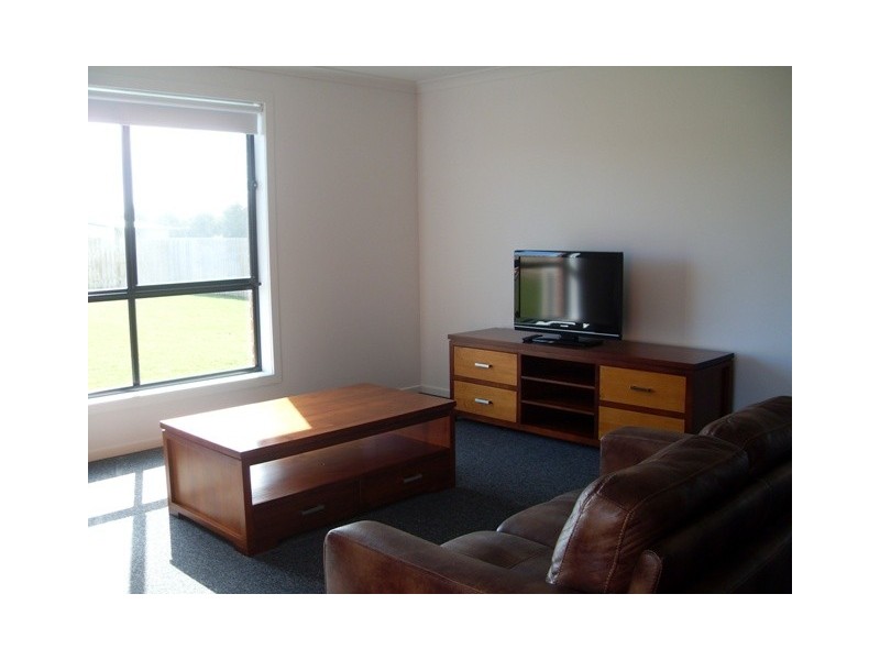 19 Tier Hill Drive, Smithton TAS 7330