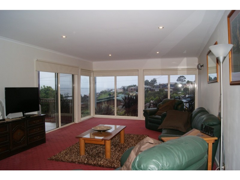 17 Hill Street, Smithton TAS 7330