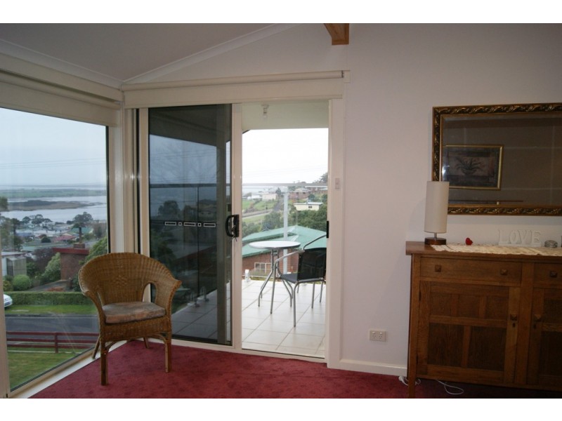 17 Hill Street, Smithton TAS 7330